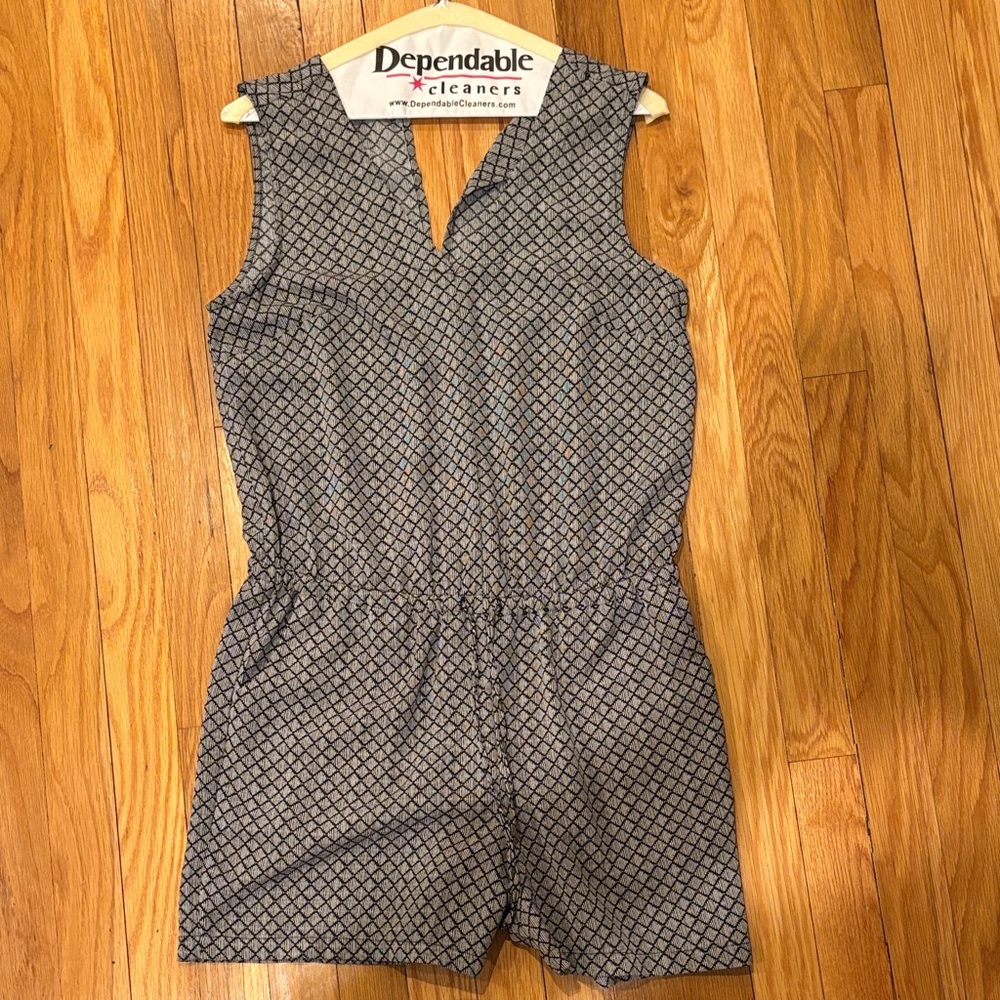 Women’s Banana Republic Black & White Patterned Romper